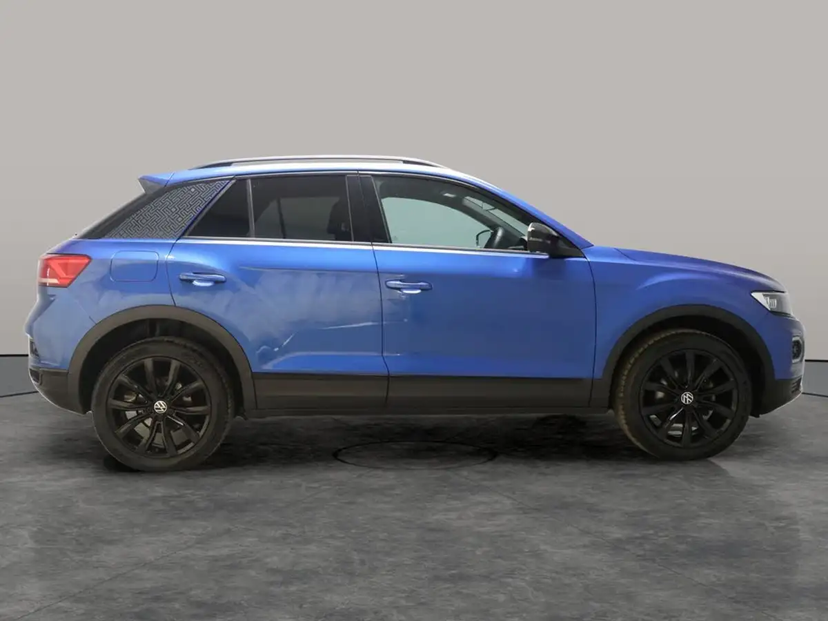 2021-volkswagen-t-roc-15-tsi-black-edition-dsg-big-8