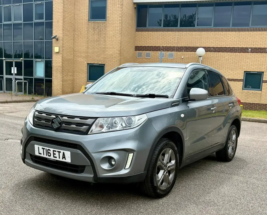 2016-suzuki-vitara-16-sz-t-big-4