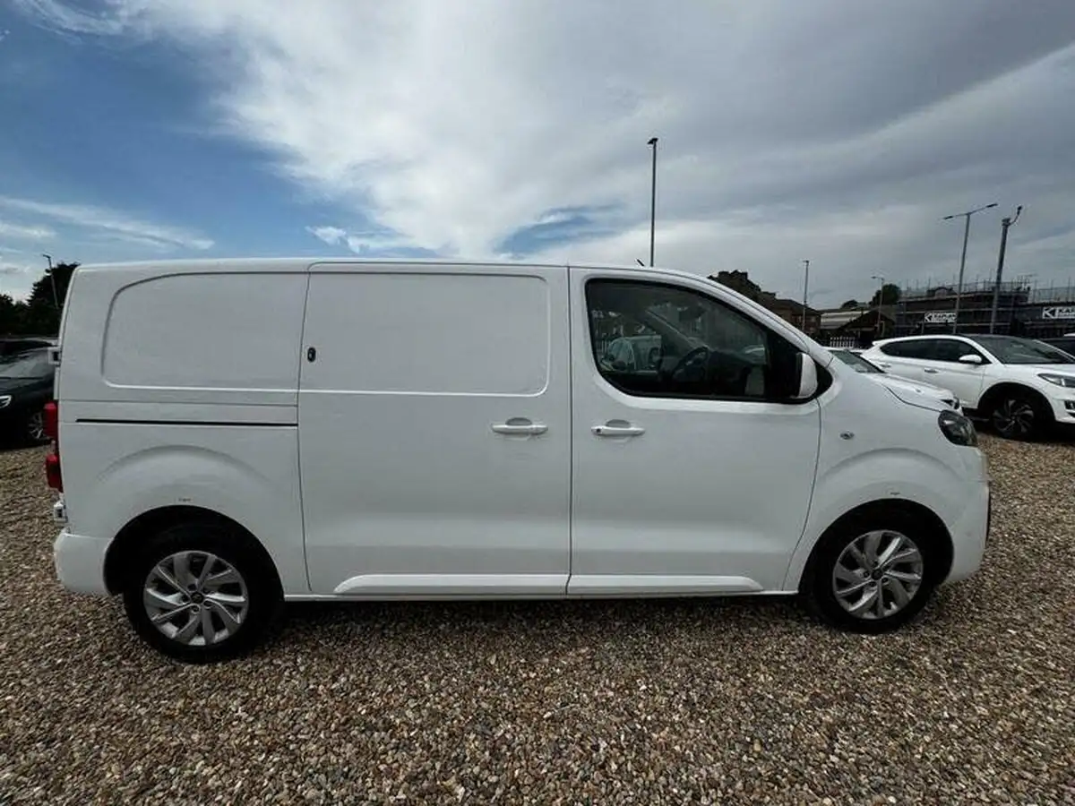 2019-citroen-dispatch-20bluehdi-enterprise-m-1400-120pseu6d-ss-panel-big-9