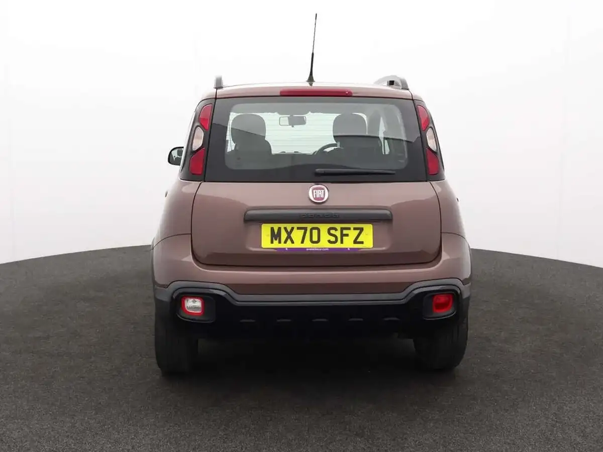 2021-fiat-panda-12-trussardi-big-3