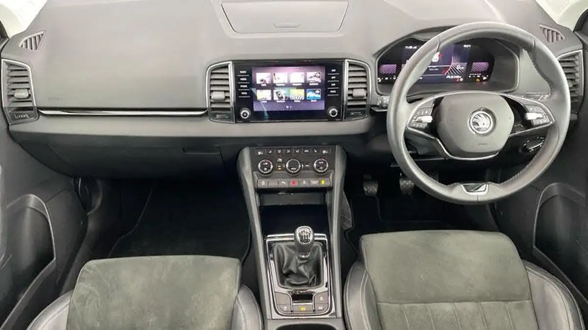2023-skoda-karoq-15-tsi-se-l-big-7