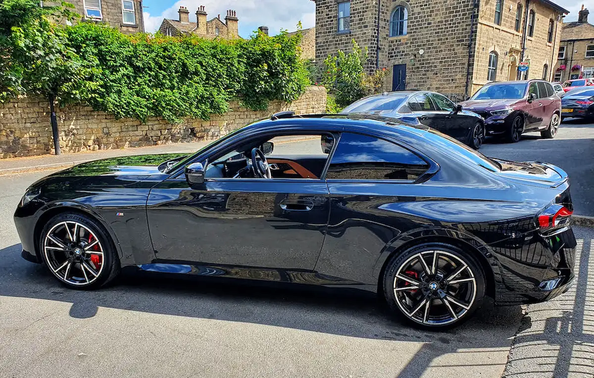 2024-bmw-2-series-30-m240i-big-4