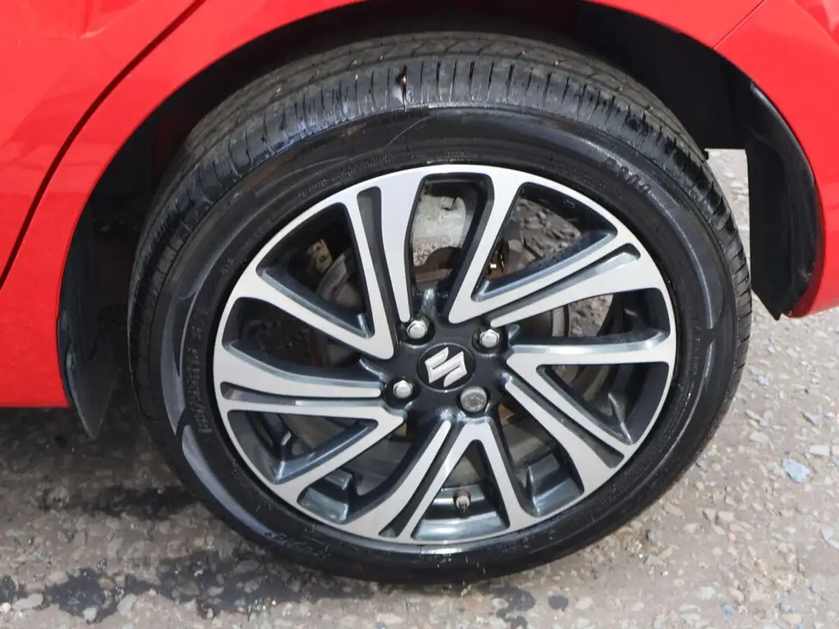 2021-suzuki-swift-12-dualjet-sz5-big-35