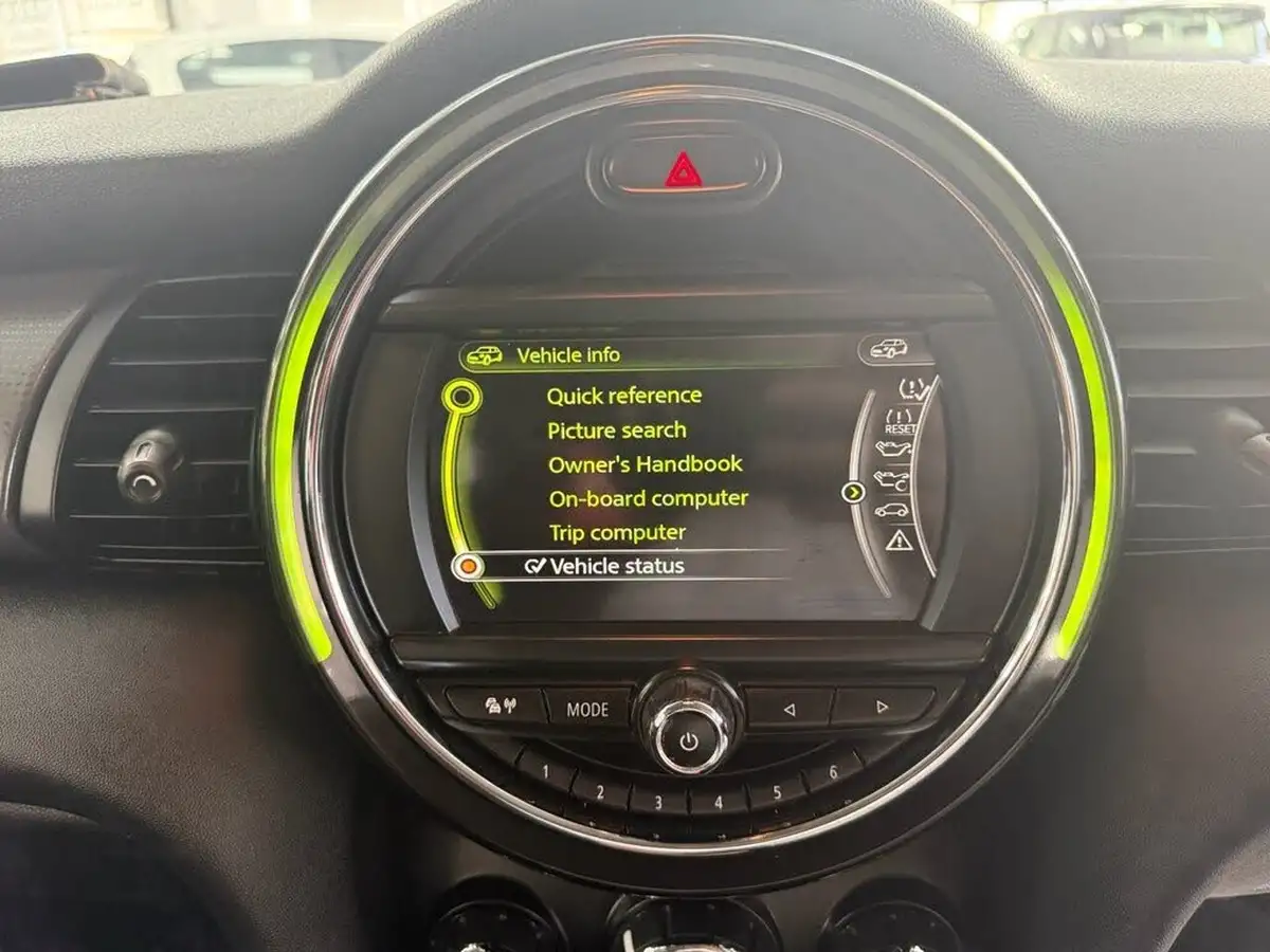 2016-mini-cooper-15-cooper-ss-hatchback-5d-big-33