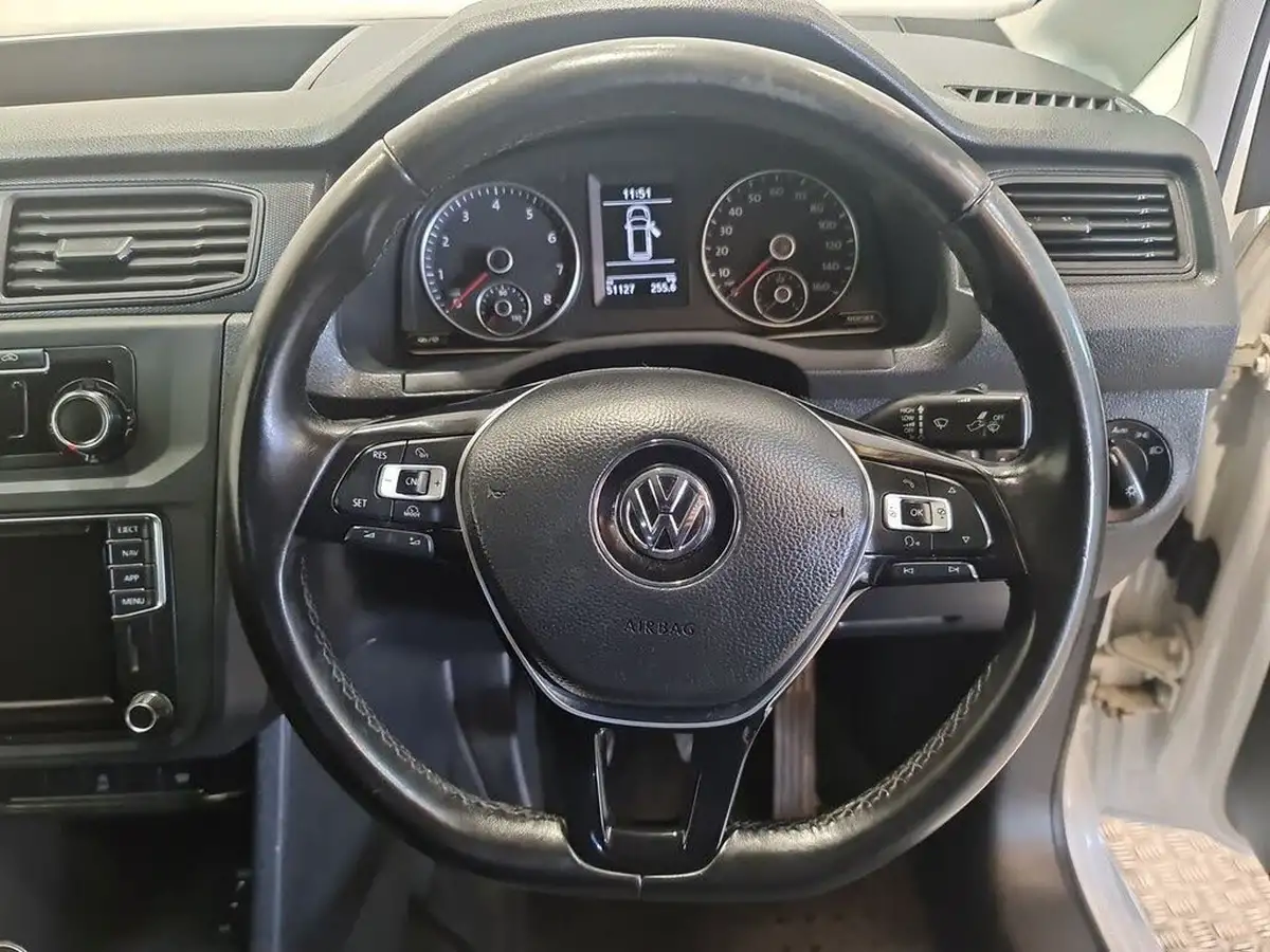 2018-volkswagen-caddy-14-tsi-c20-highline-bmt-dsg-big-17