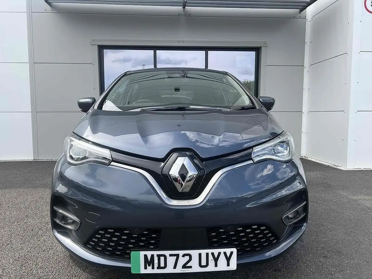 2022-renault-zoe-e-gt-line-big-2