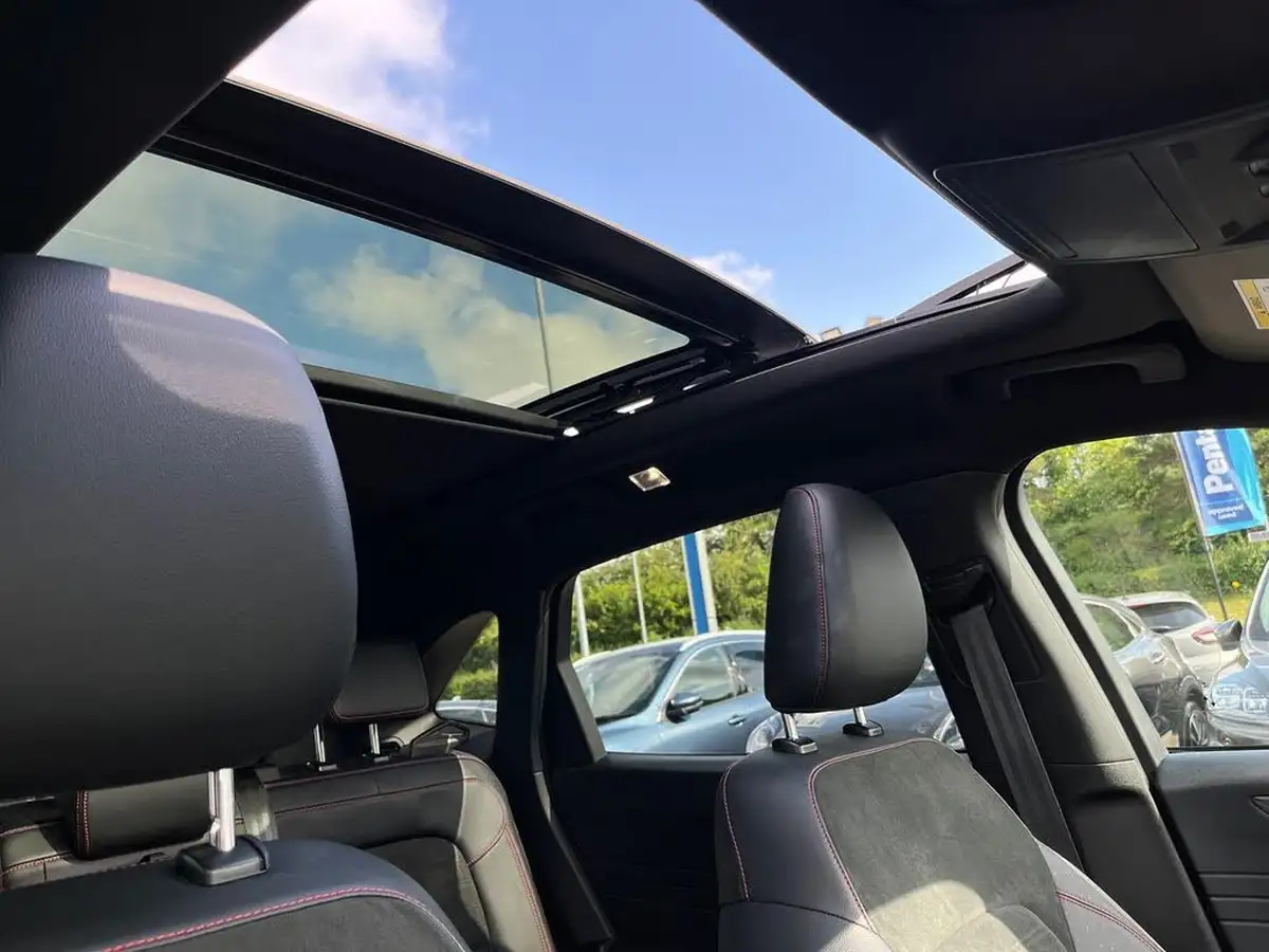 2022-ford-kuga-15-st-line-x-edition-big-21