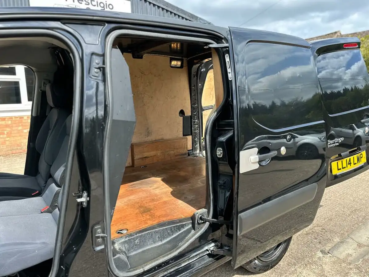 2014-citroen-berlingo-16td-l1625-enterprise-special-edition-panel-big-14