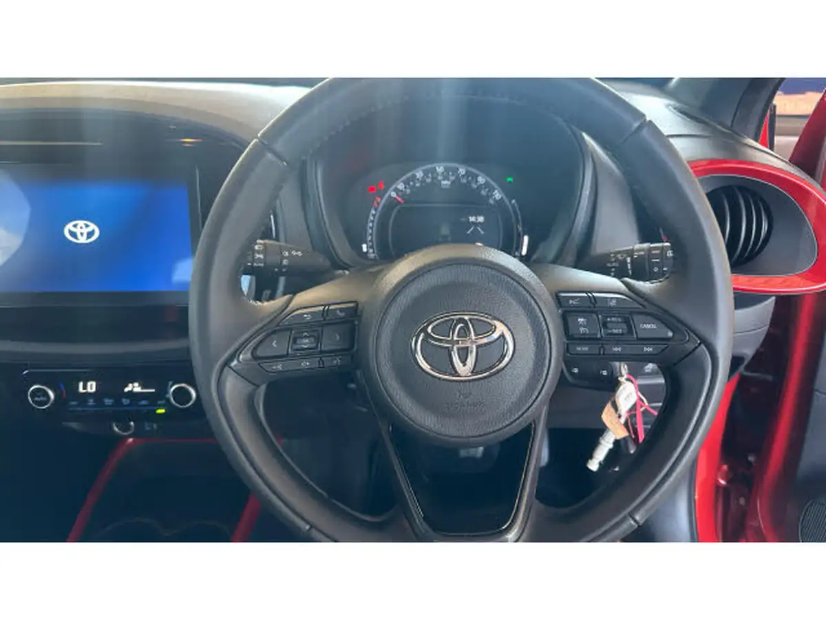 2024-toyota-aygo-x-10-vvt-i-edge-big-5