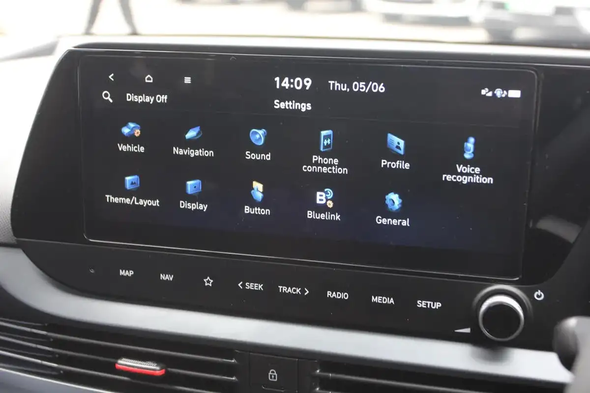 2025-hyundai-i20-10-t-gdi-n-line-s-big-20