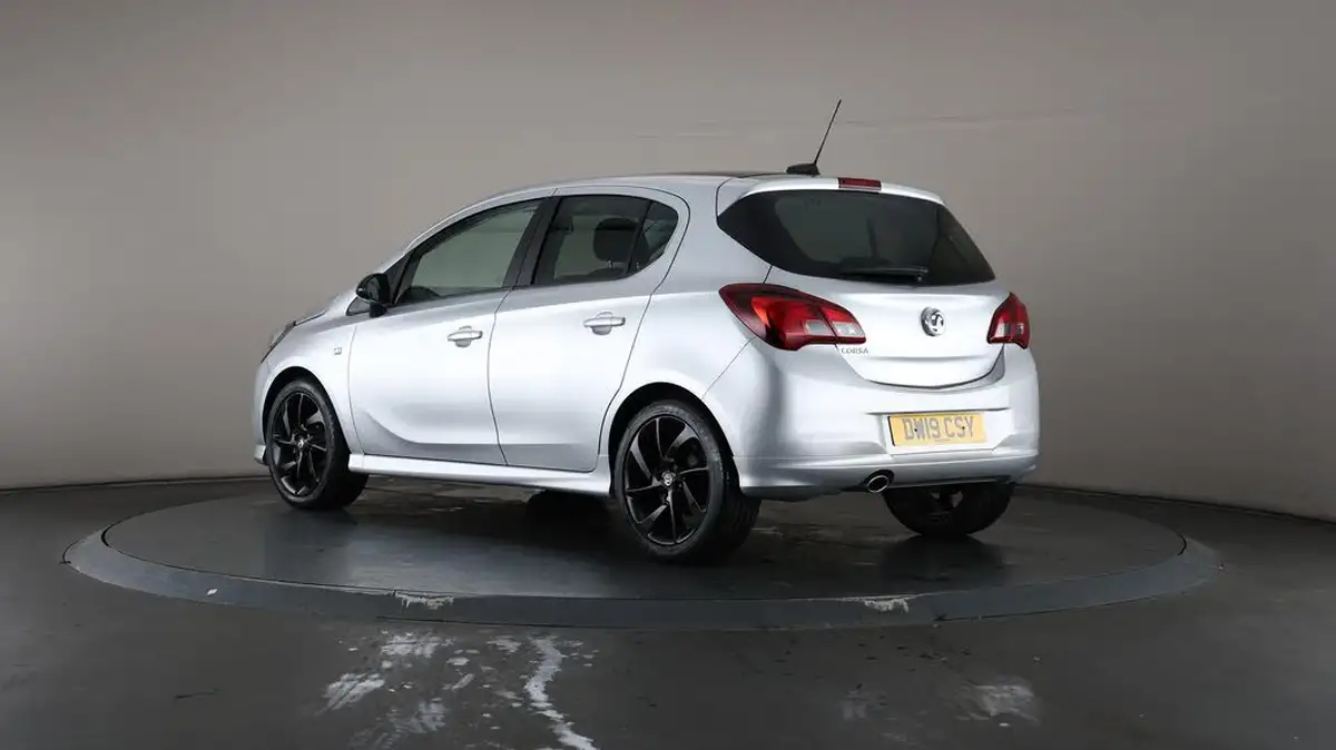 2019-vauxhall-corsa-14i-sri-vx-line-nav-black-90ps-5d-big-69