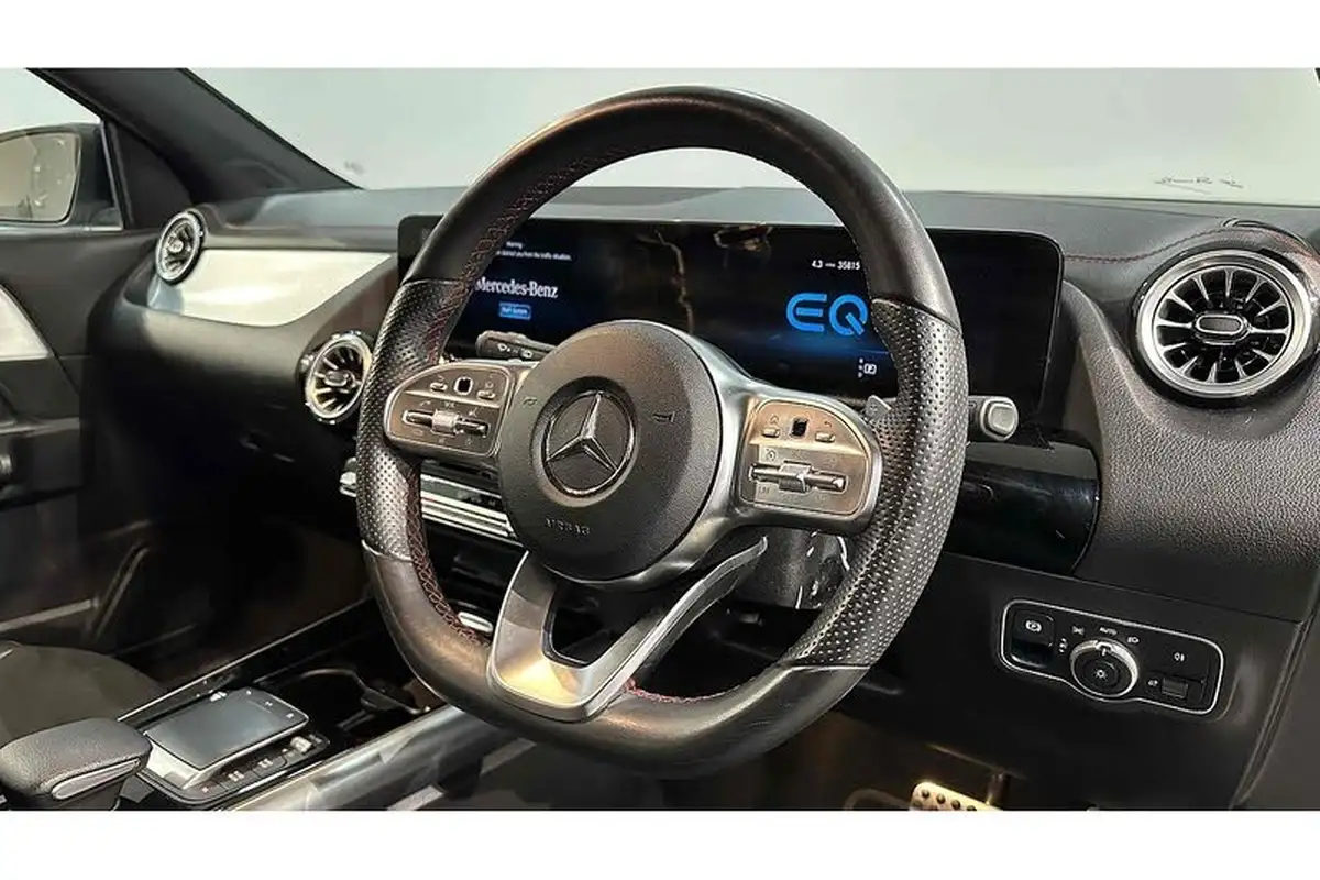 2021-mercedes-benz-eqa-e-eqa-250-amg-line-big-30