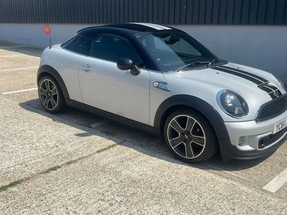2011-mini-cooper-20td-cooper-sd-avenue-coupe-3d-auto-big-43