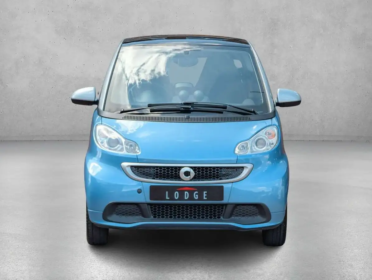 2013-smart-fortwo-08td-passion-coupe-big-1