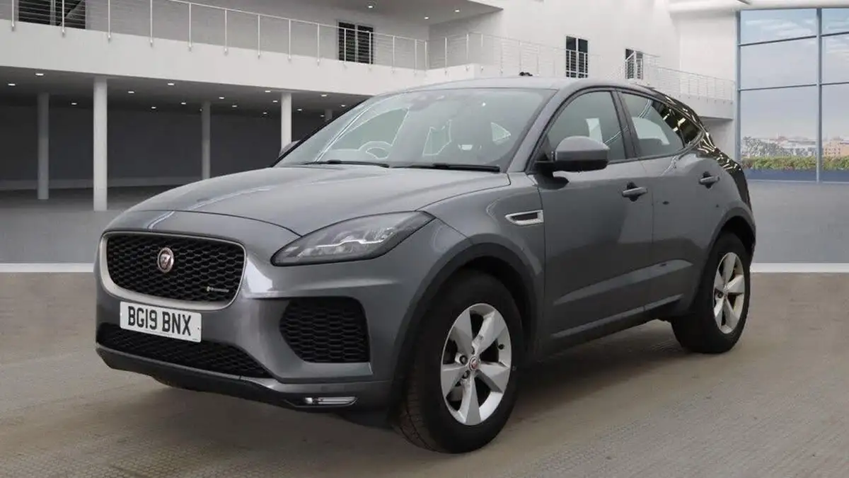 2019-jaguar-e-pace-20-i4d-r-dynamic-s-150ps-big-4