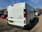 2021-renault-trafic-20dci-ll30-energy-120-business-panel-small-4