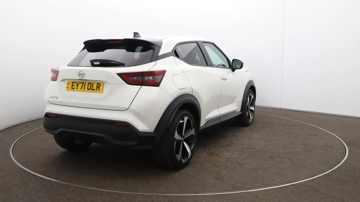 2021-nissan-juke-10-dig-t-tekna-big-54