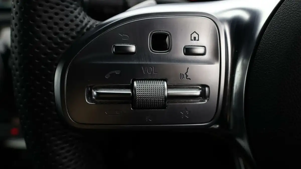 2022-mercedes-benz-cla-13-cla-200-amg-line-premium-plus-shooting-brake-5d-big-21
