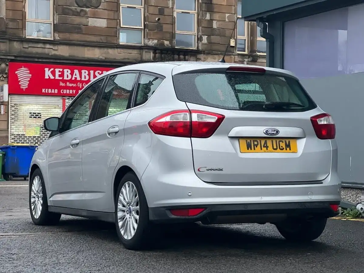 2014-ford-c-max-20tdci-titanium-powershift-big-3