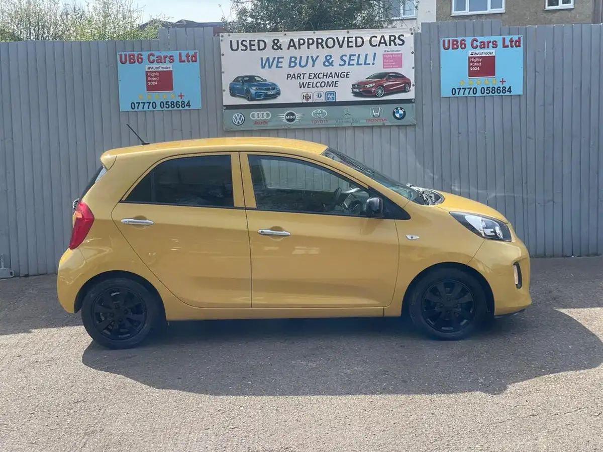2016-kia-picanto-10-sr7-5d-big-12