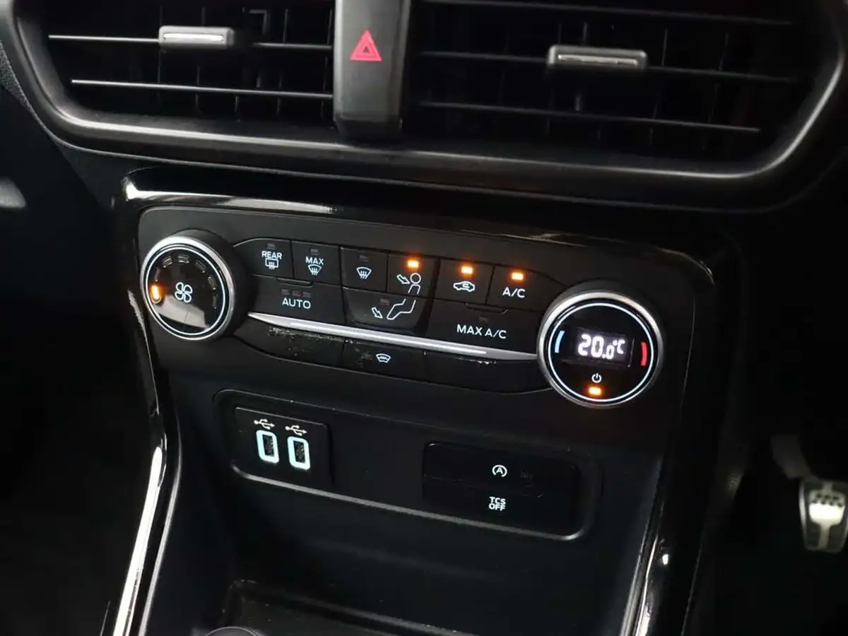 2020-ford-ecosport-10t-st-line-125ps-big-28