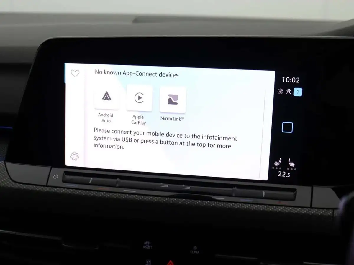 2021-volkswagen-golf-15-etsi-r-line-150ps-hatchback-big-27