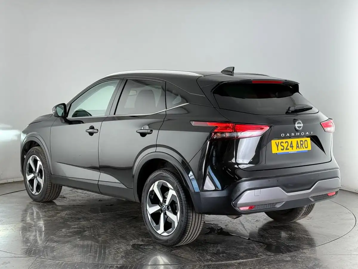 2024-nissan-qashqai-13-dig-t-n-connecta-140ps-big-4