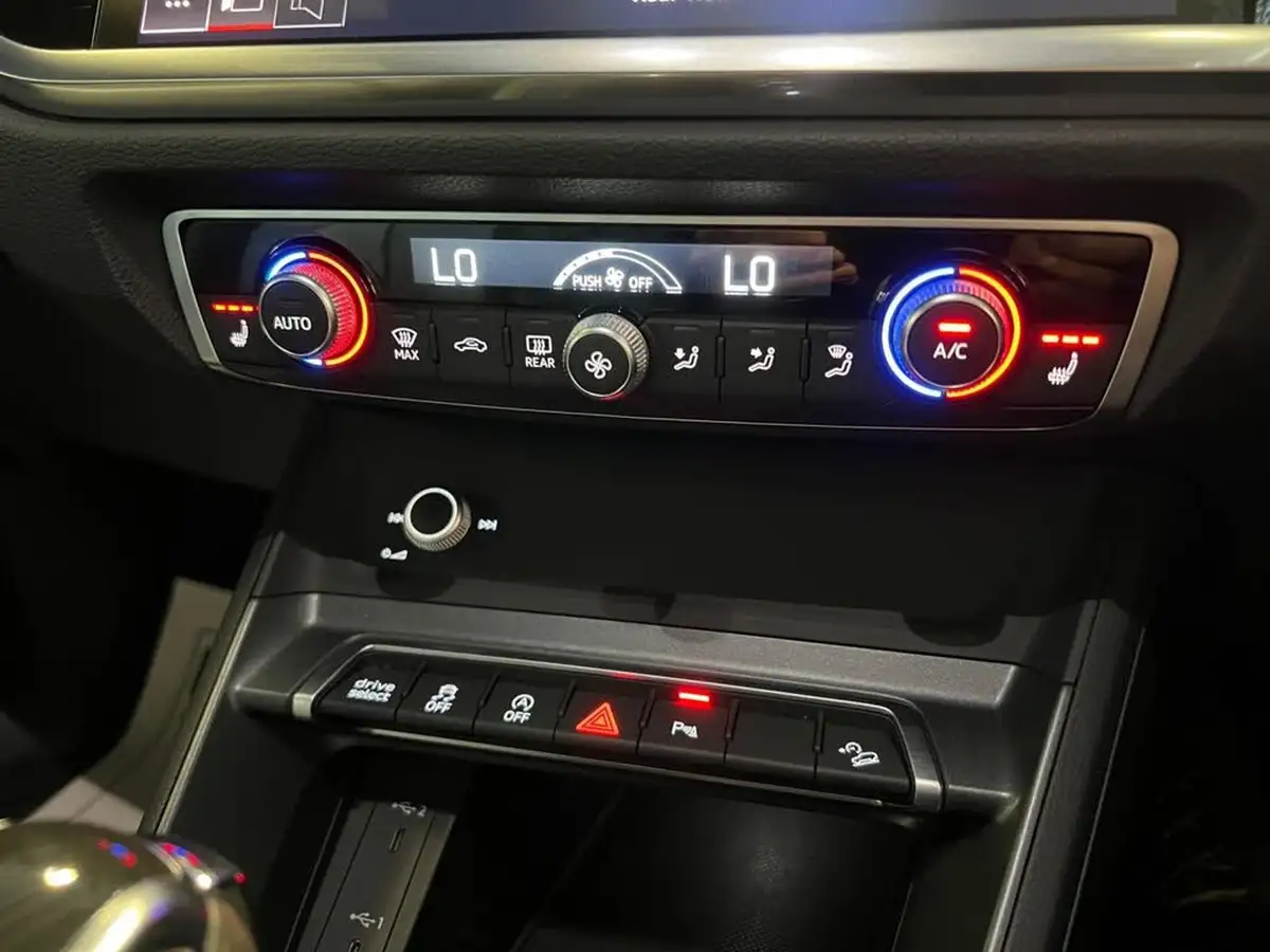 2021-audi-q3-15-35-tfsi-black-edition-cod-sportback-s-tronic-big-22