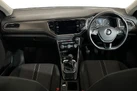 2019-volkswagen-t-roc-10-tsi-design-small-9