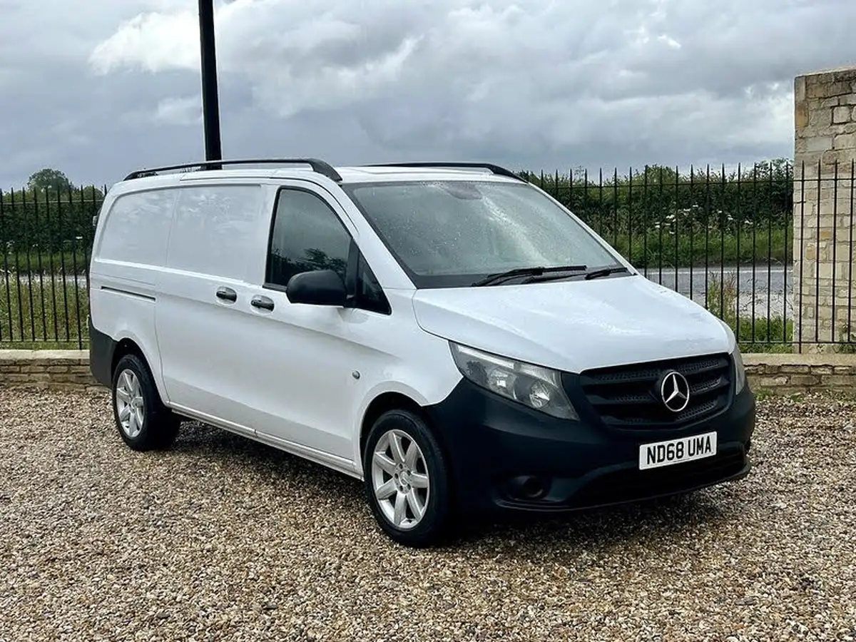 2017-mercedes-benz-vito-16cdi-111cdi-panel-long-big-17