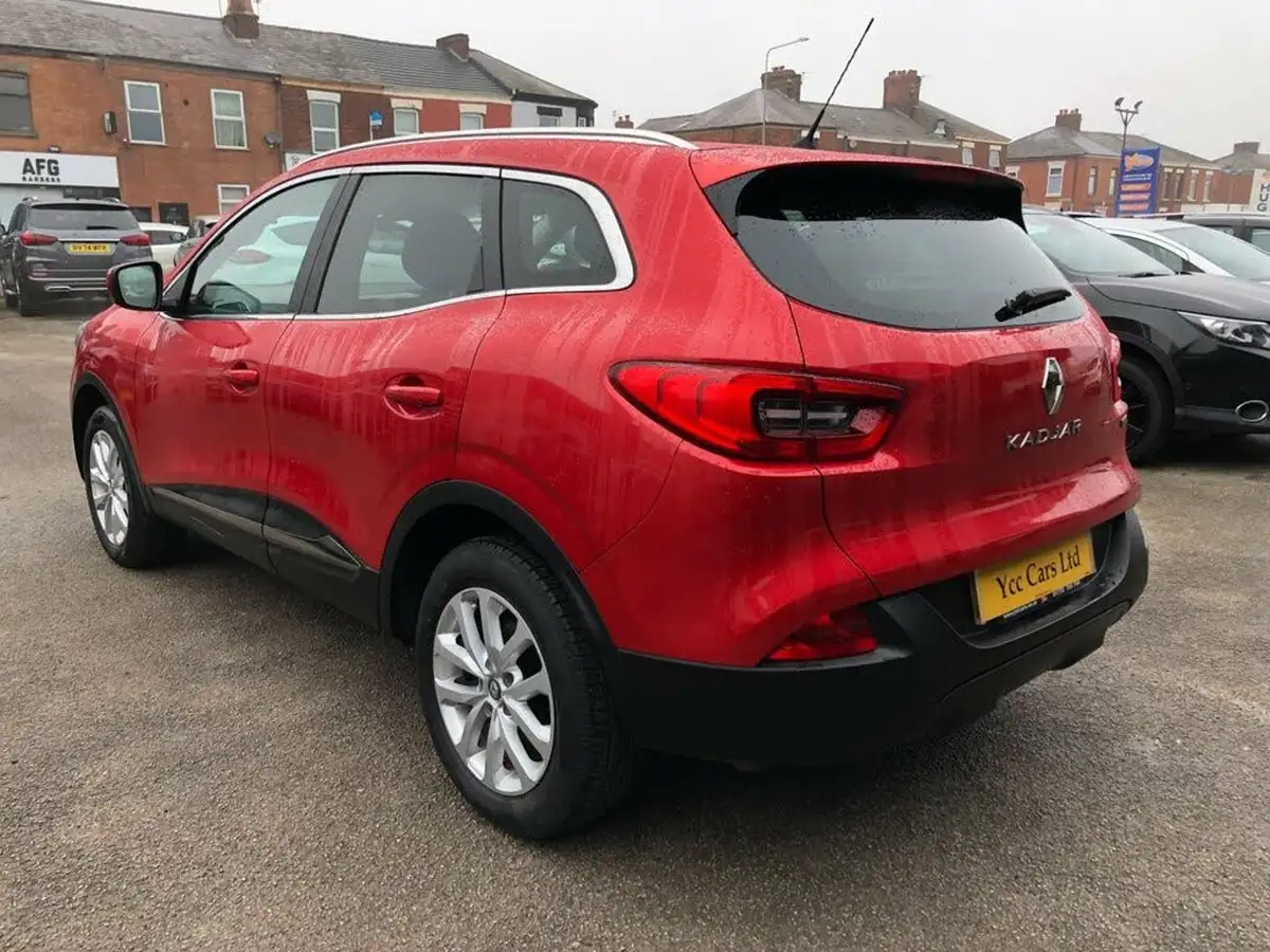 2016-renault-kadjar-12-tce-signature-nav-ss-1198cc-big-8