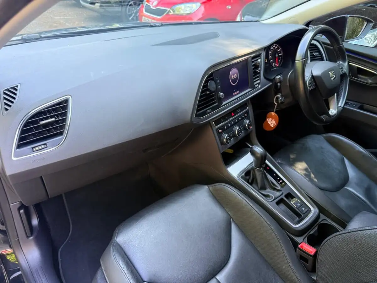 2018-seat-leon-14-ecotsi-xcellence-technology-estate-dsg-big-35