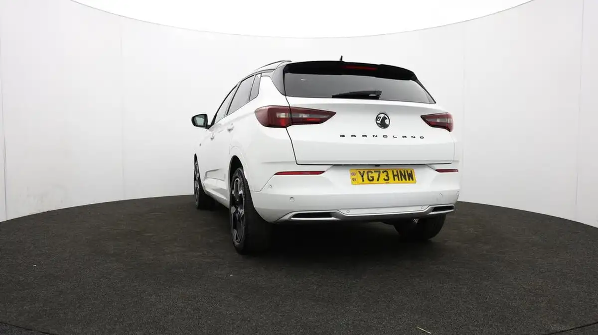 2023-vauxhall-grandland-12-ultimate-130ps-big-31
