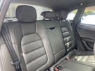 2019-porsche-macan-20-small-13