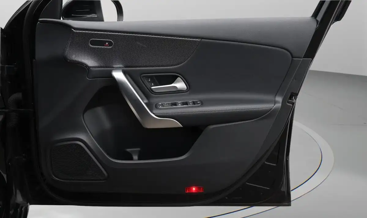 2022-mercedes-benz-a-class-20d-a180d-sport-hatchback-5d-8g-dct-big-15