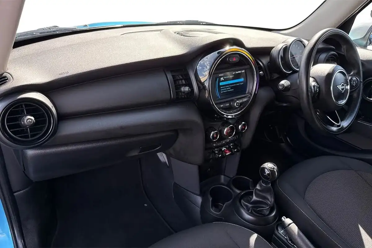 2019-mini-cooper-15-one-classic-102bhp-ss-5d-big-14