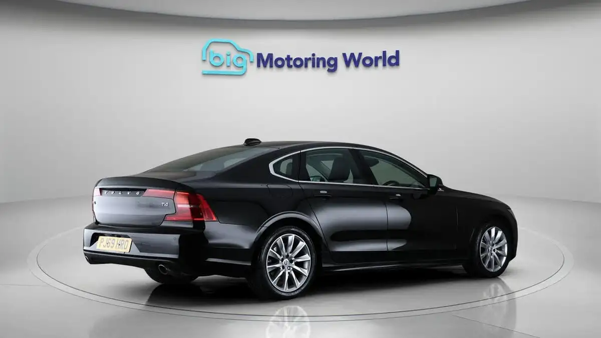 2020-volvo-s90-20-t4-momentum-plus-big-6