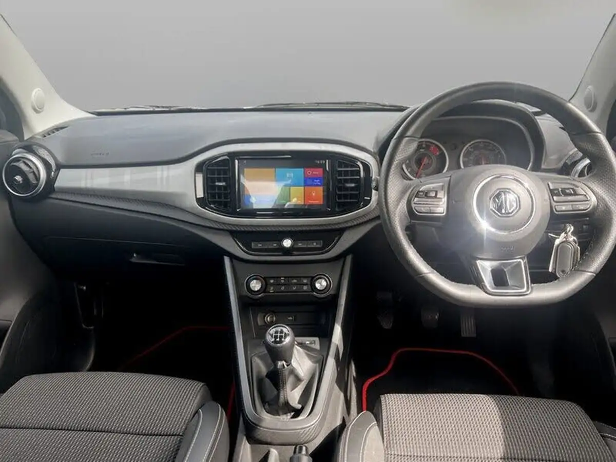 2022-mg-mg3-15-vti-tech-exclusive-nav-big-7