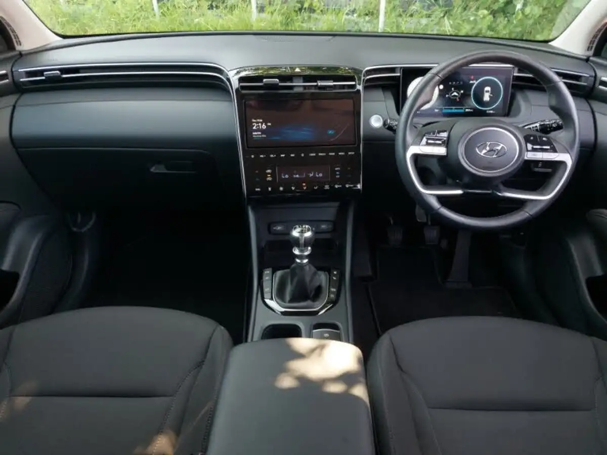 2022-hyundai-tucson-16-t-gdi-premium-150ps-big-2