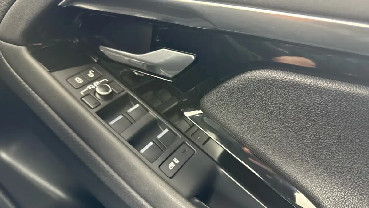 2020-land-rover-range-rover-evoque-20-d180-r-dynamic-s-big-22