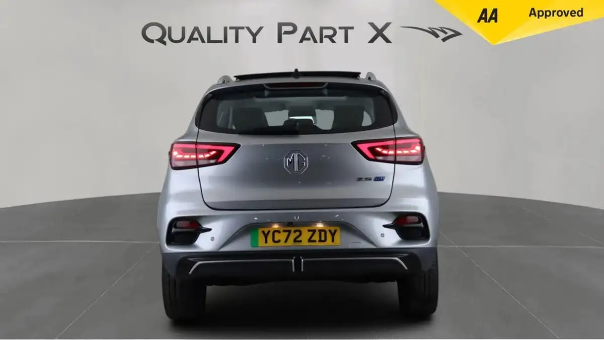 2022-mg-zs-suv-e-trophy-connect-ev-156ps-long-range-big-5
