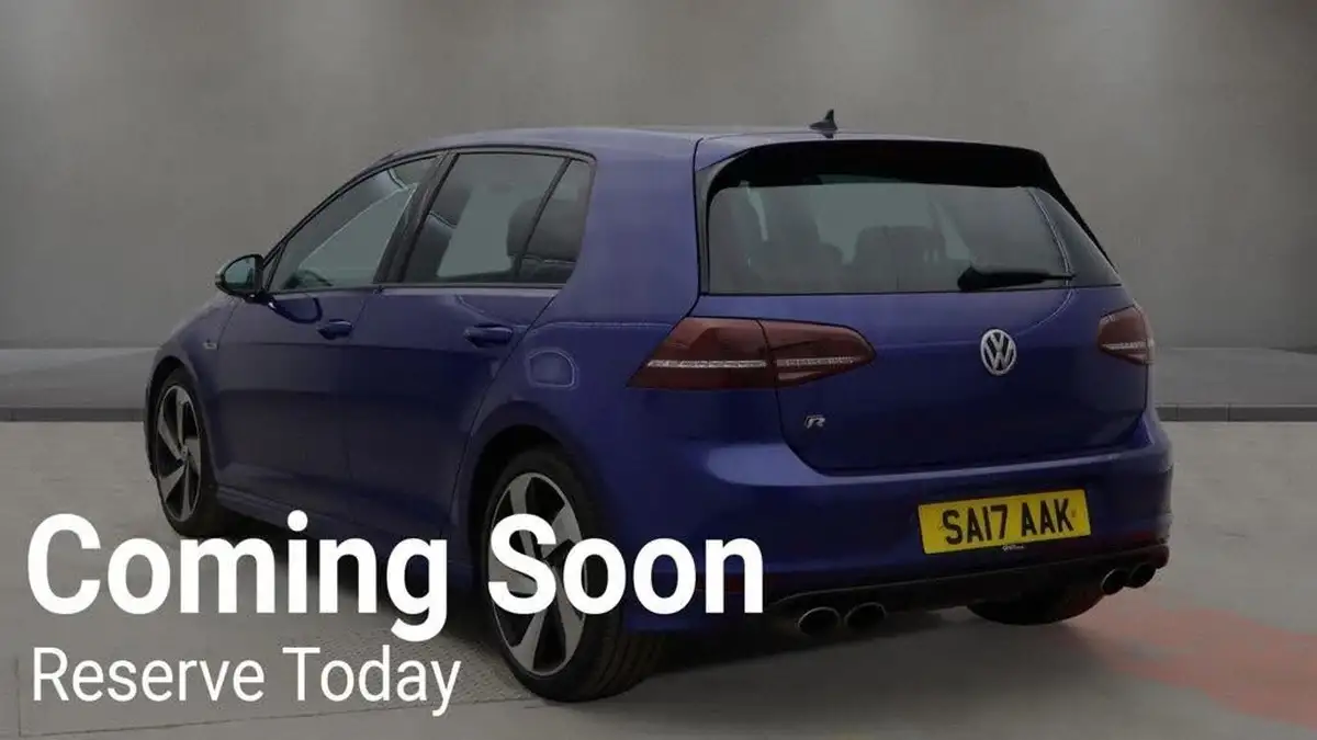 2017-volkswagen-golf-20-tsi-r-300ps-4motion-bmt-ss-hatchback-5d-big-2