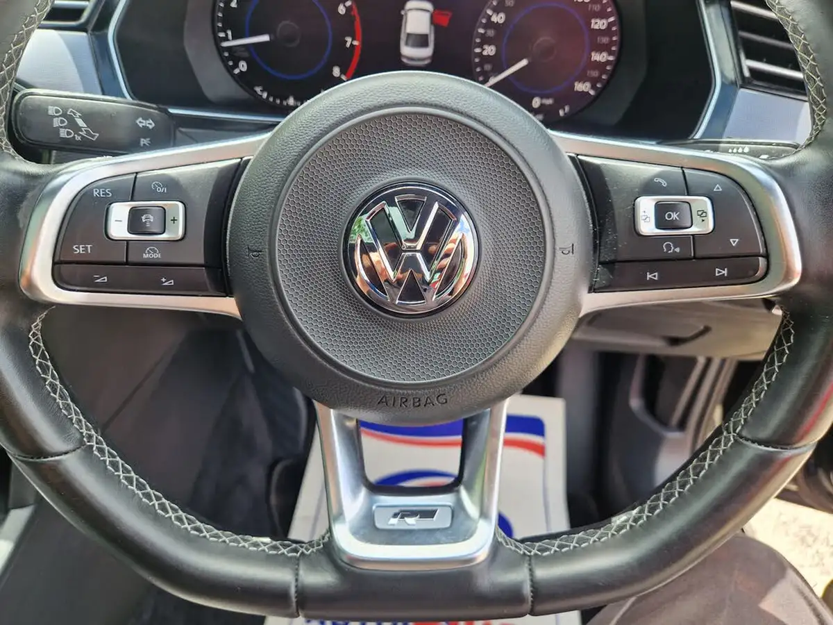 2018-volkswagen-passat-14-tsi-r-line-150ps-saloon-4d-big-24