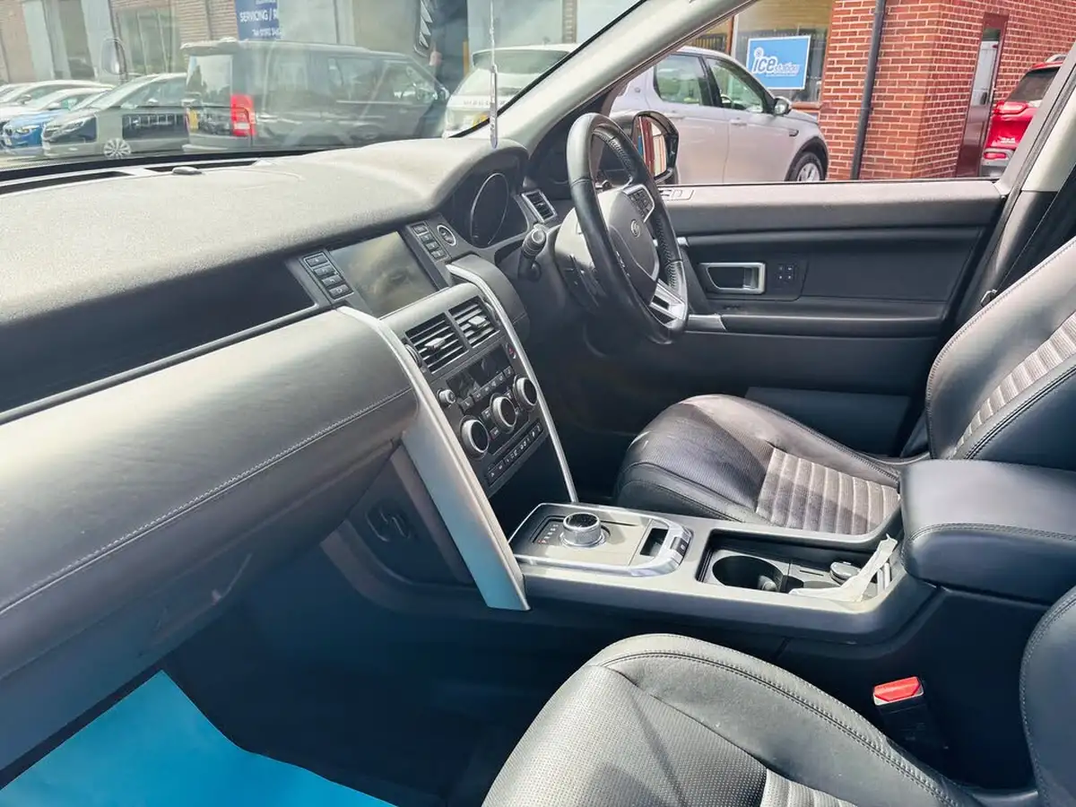 2015-land-rover-discovery-sport-22td-hse-luxury-auto-big-6