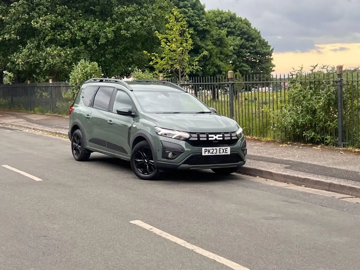 2023-dacia-jogger-10-tce-extreme-se-big-3