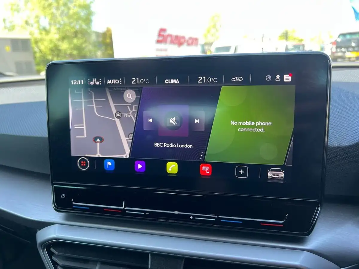 2023-seat-leon-10-etsi-evo-fr-sport-estate-big-18