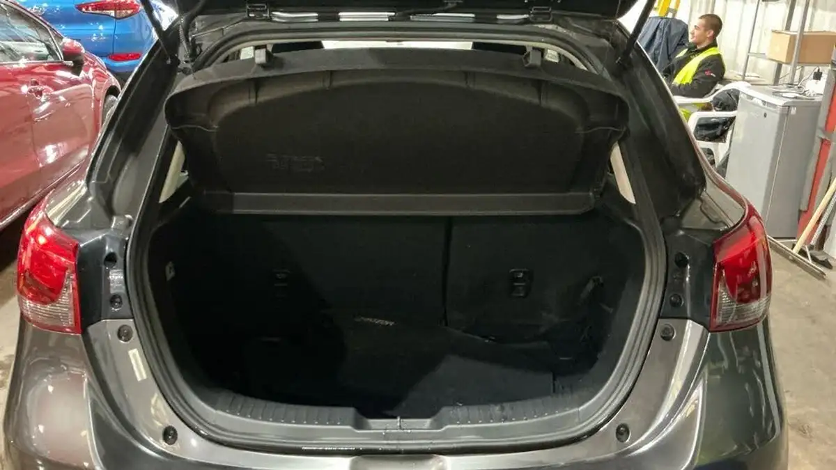 2018-mazda-mazda2-15-gt-sport-nav-115ps-ss-big-11