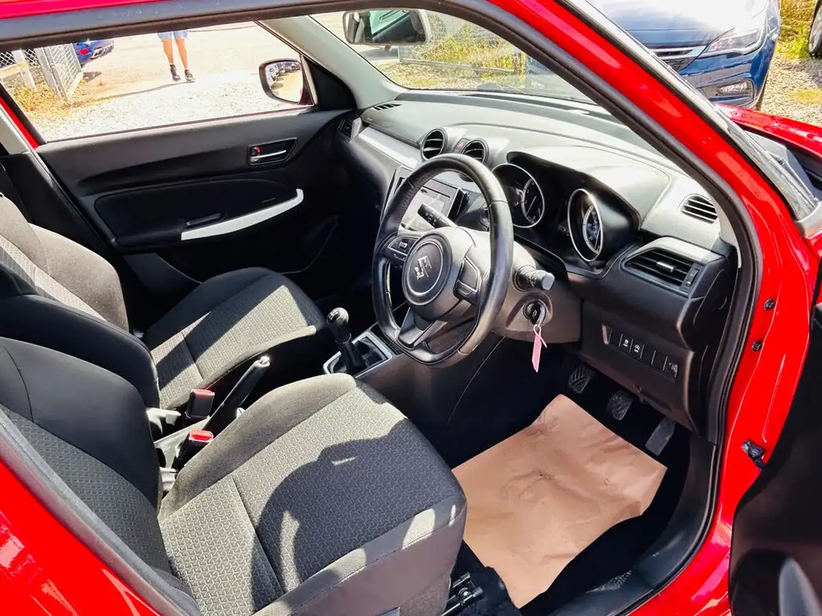 2020-suzuki-swift-12-dualjet-sz-t-90ps-1242cc-big-1