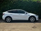 2022-tesla-model-y-e-long-range-small-29