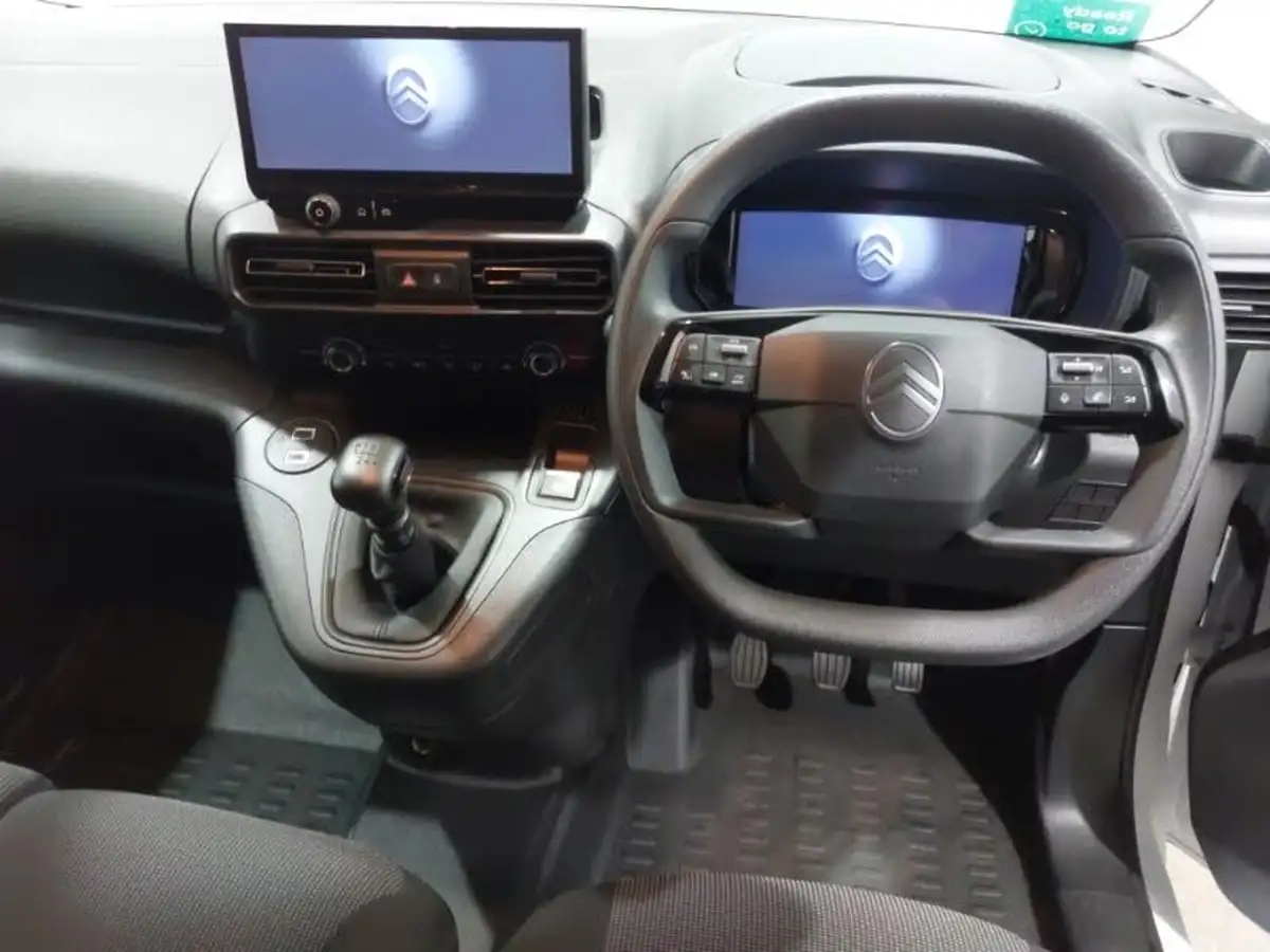 2024-citroen-berlingo-15-bluehdi-m-enterprise-100pseu6e-big-6